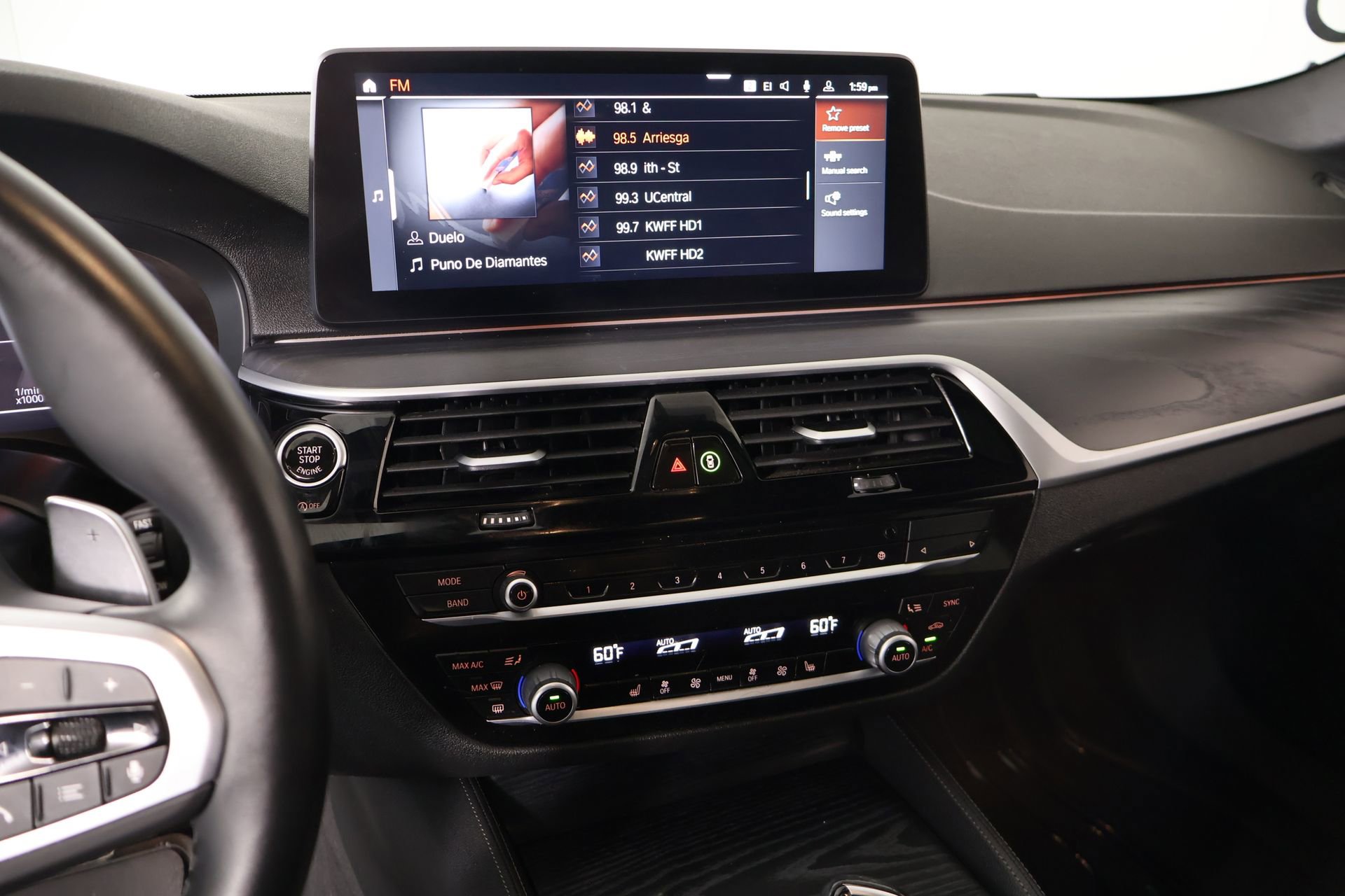 Used 2023 BMW 530i w/ M Sport Package RWD image 5