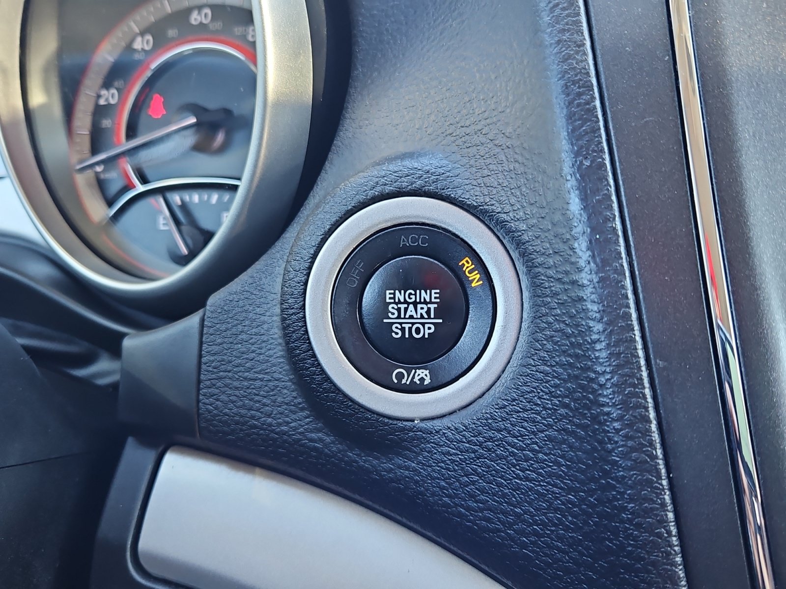 Used 2018 Dodge Journey SE w/ Connectivity Group FWD image 21