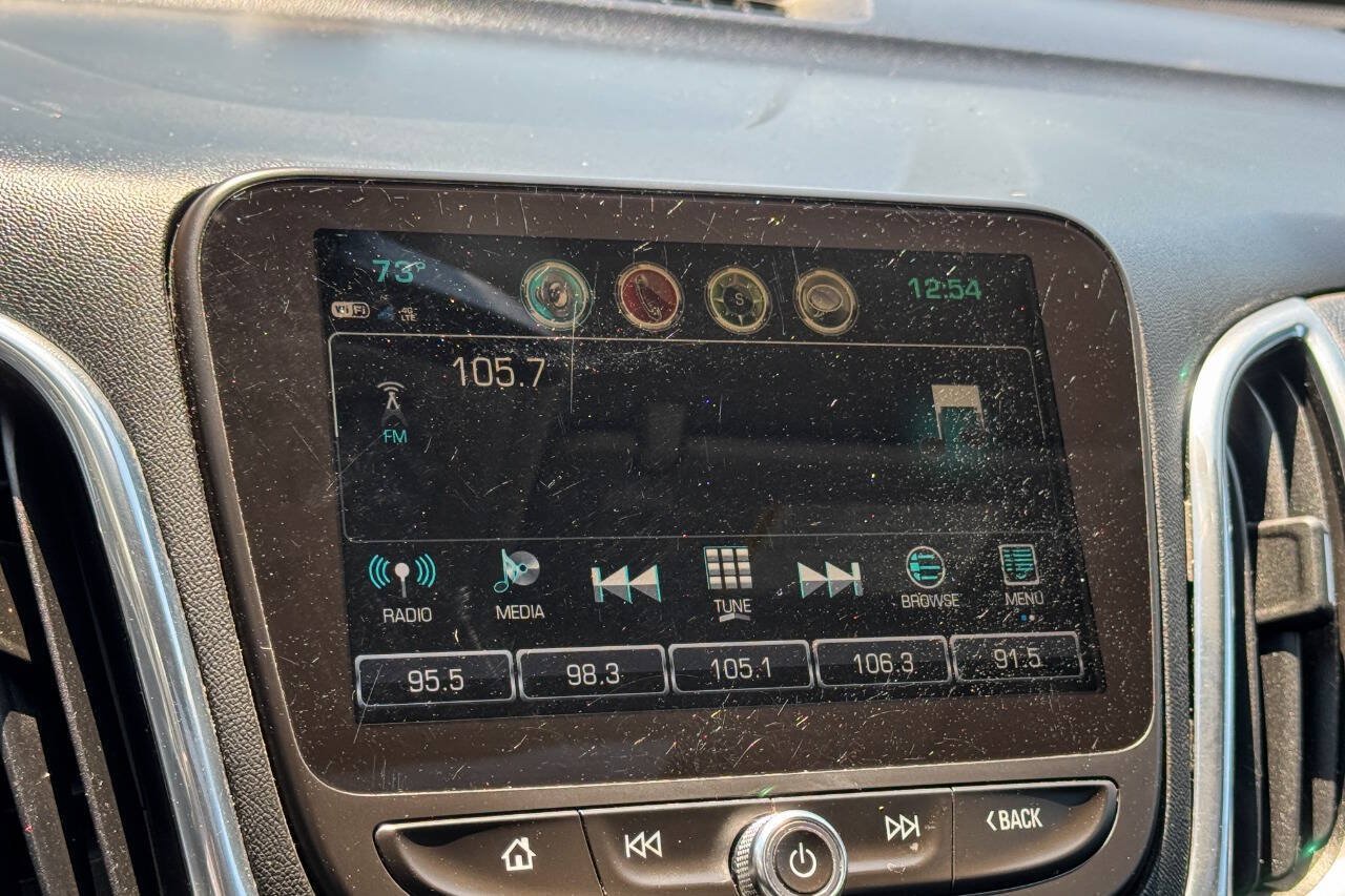 Used 2018 Chevrolet Equinox LT w/ Sun & Infotainment Package AWD/4WD image 30