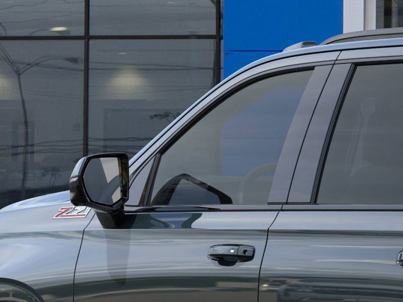 New 2026 Chevrolet Suburban Z71 image 12