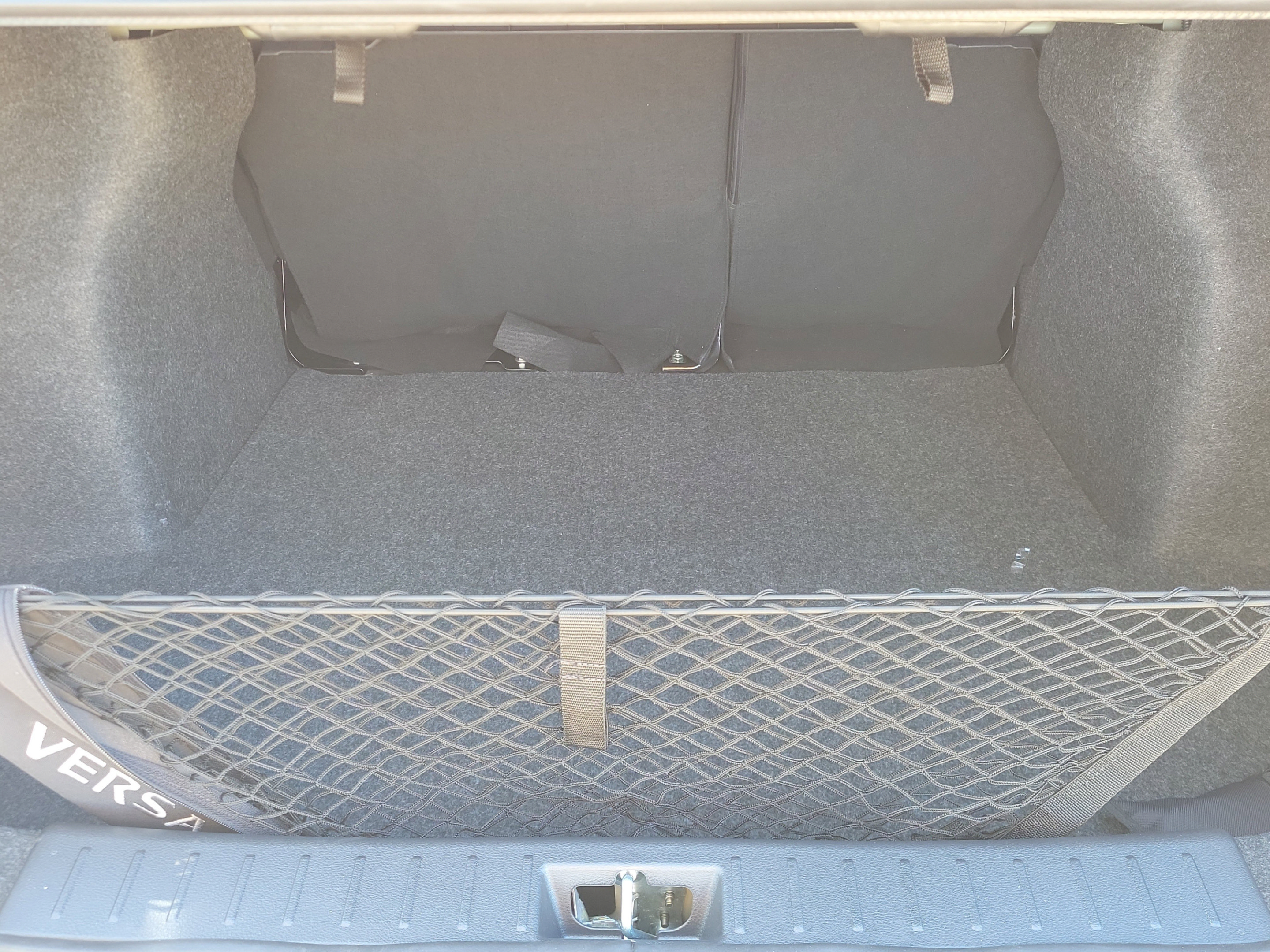Certified 2025 Nissan Versa SV w/ Trunk Package FWD image 8
