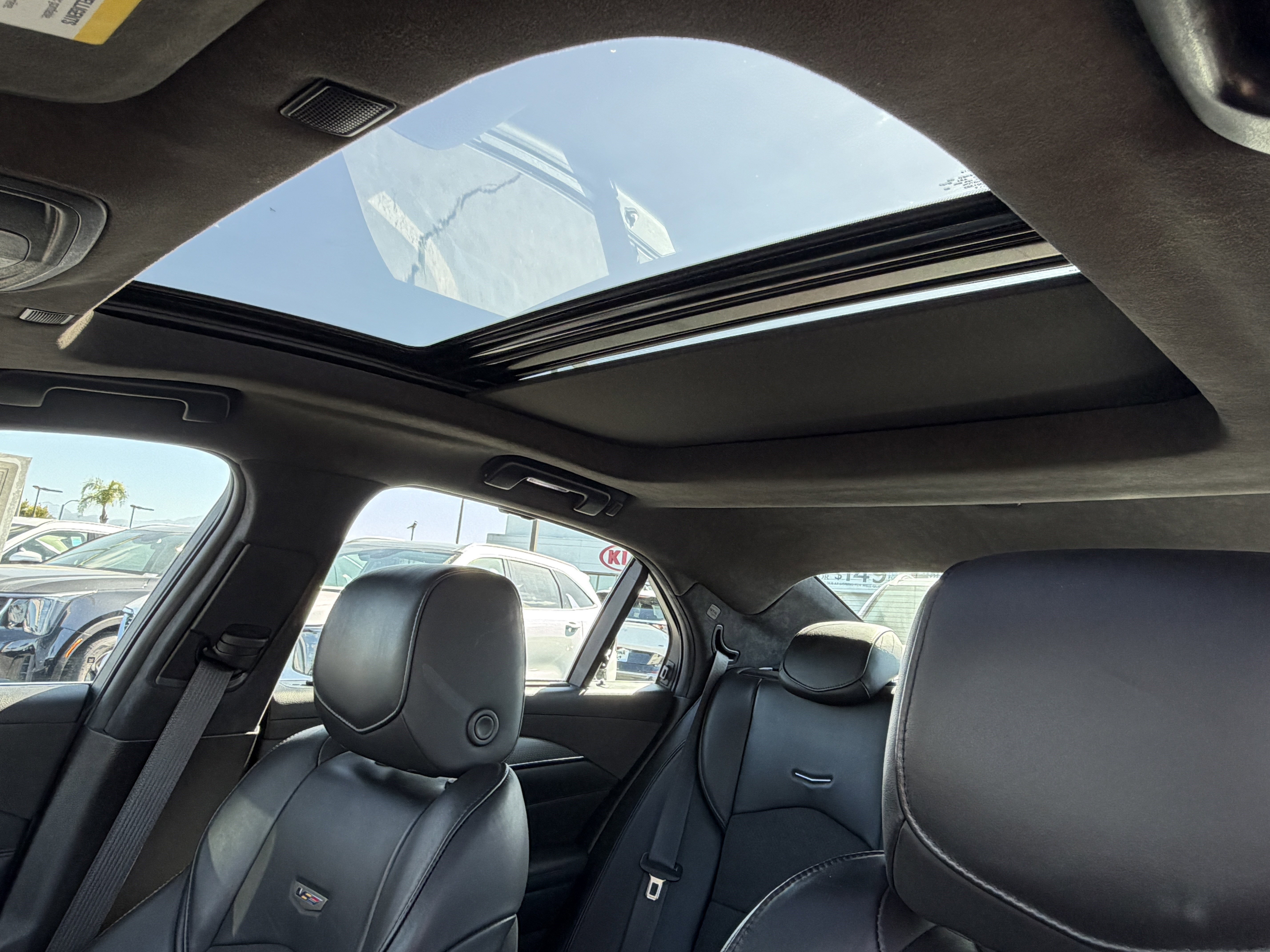 Used 2019 Cadillac CTS V w/ Luxury Package RWD image 18