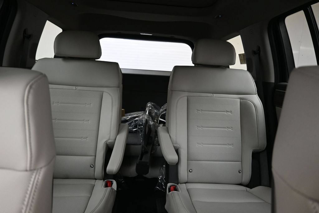 New 2026 Hyundai Santa Fe Limited AWD/4WD image 38