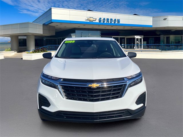 Used 2023 Chevrolet Equinox LS w/ LS Convenience Package image 2