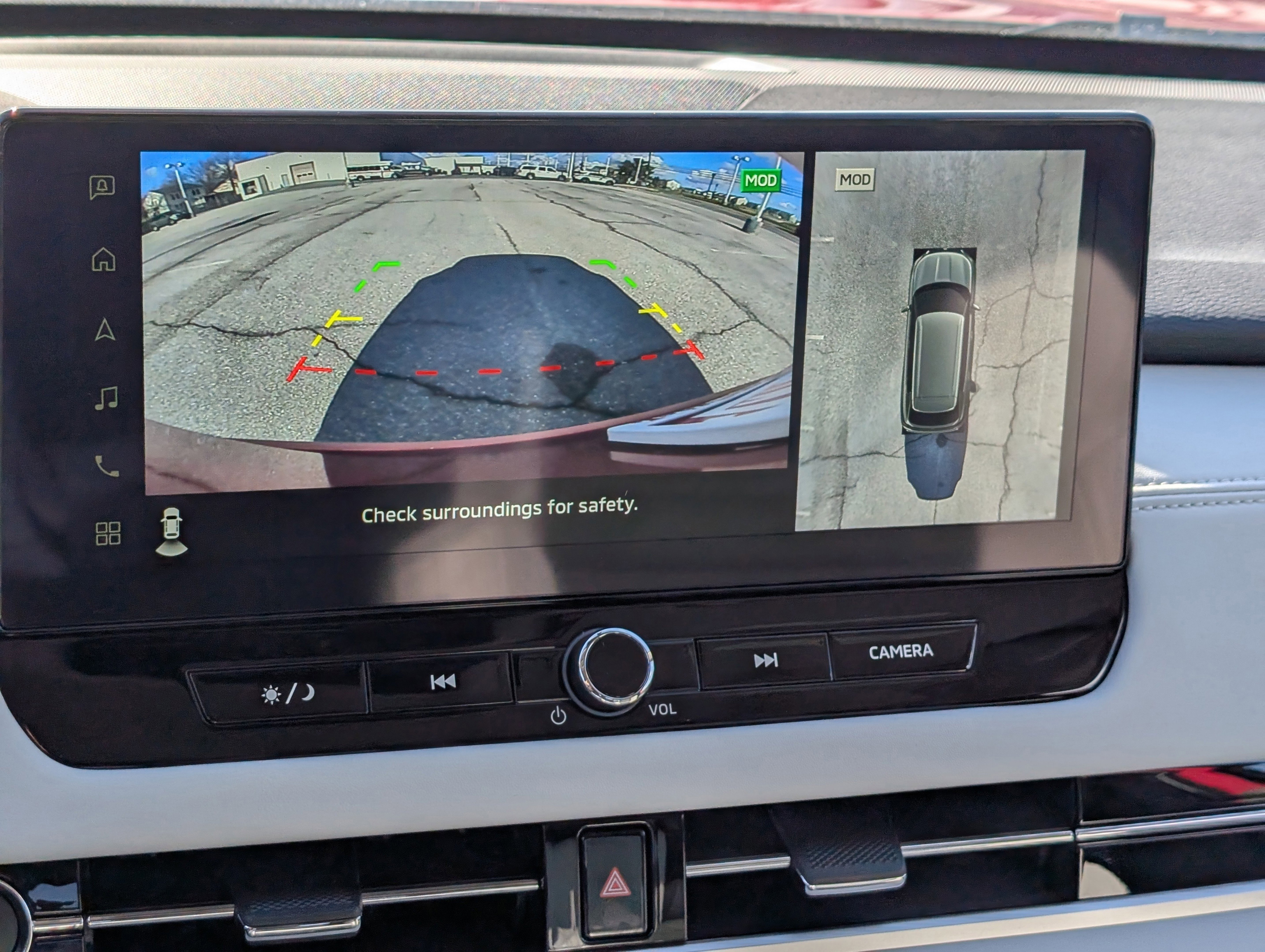 New 2025 Mitsubishi Outlander SE image 29