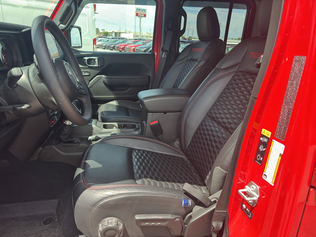 Used 2025 Jeep Gladiator Rubicon AWD/4WD image 9