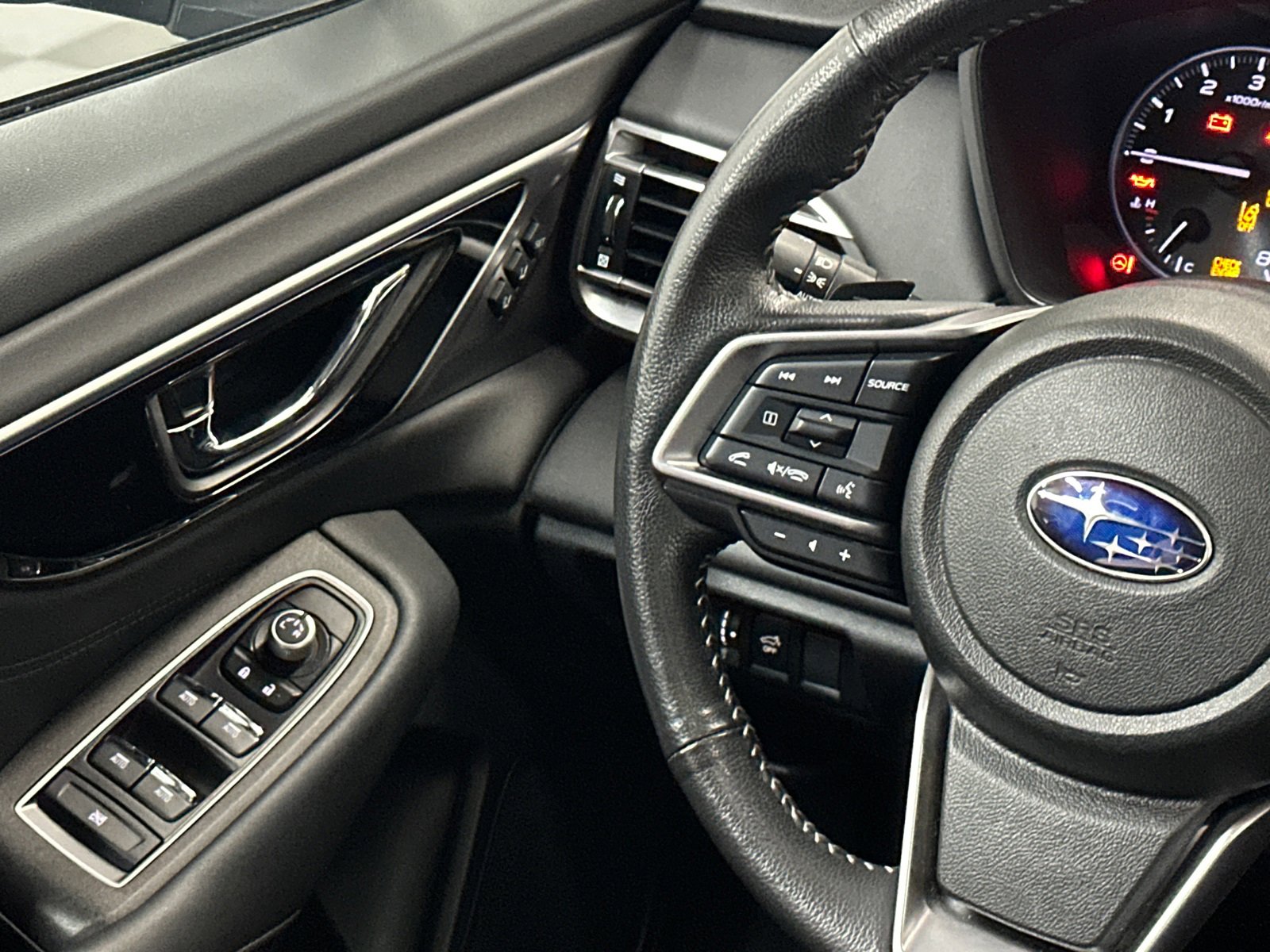 Used 2024 Subaru Outback Limited image 22