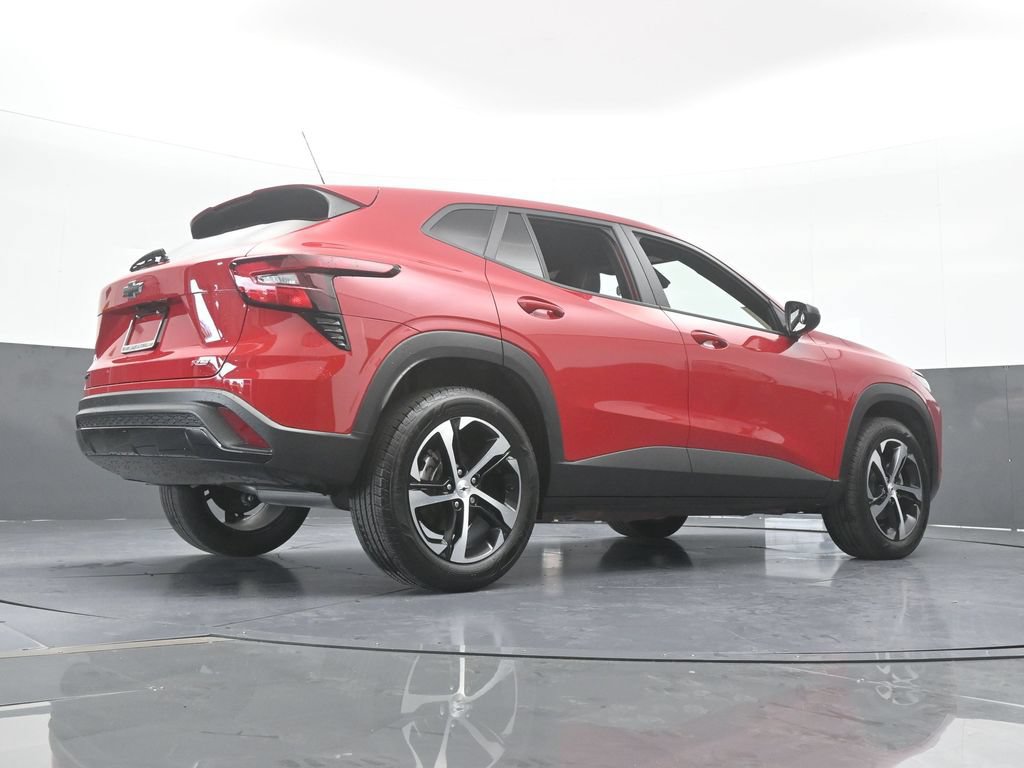 Used 2026 Chevrolet Trax RS FWD image 54