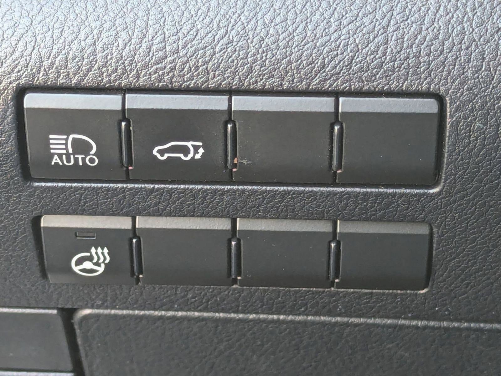 Certified 2022 Lexus RX 350L Premium image 17