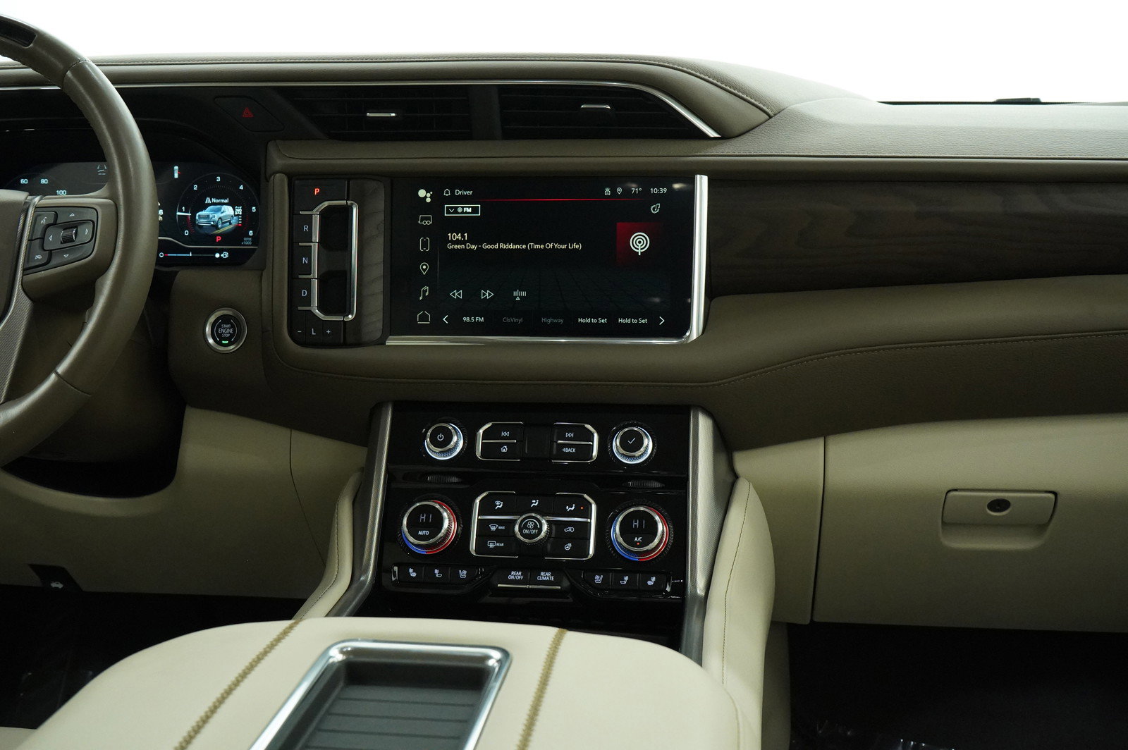 Used 2023 GMC Yukon Denali image 17