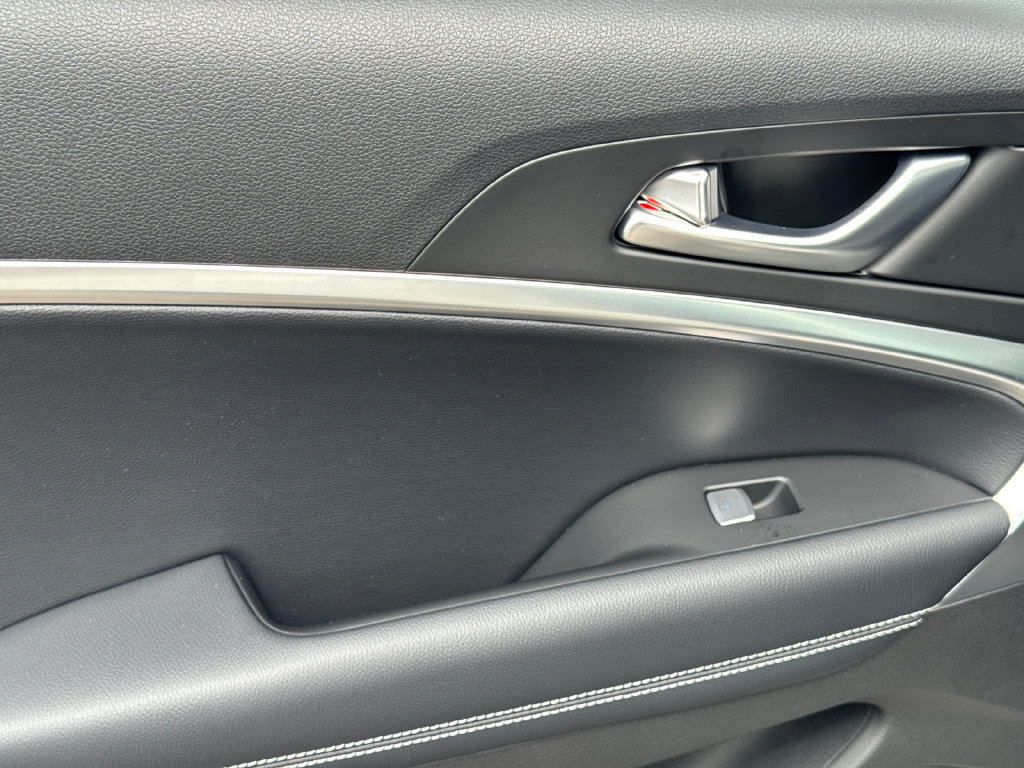 New 2026 Genesis G70 2.5T RWD image 21