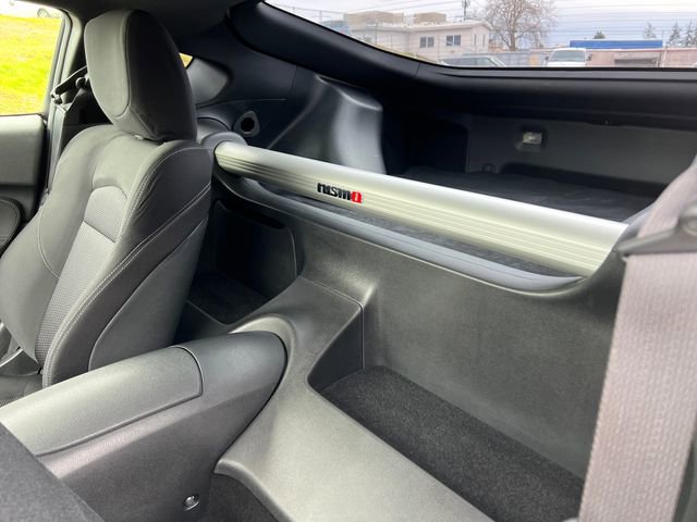 Used 2020 Nissan 370Z w/ Sport Package image 17