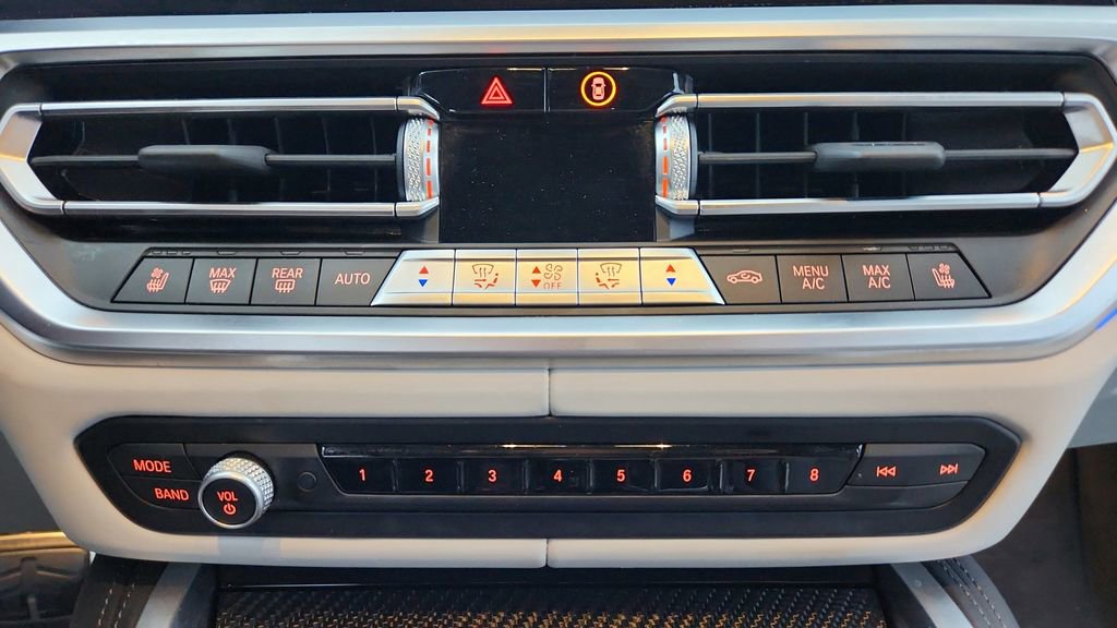 Used 2022 BMW M3 Competition w/ M Carbon Exterior Package image 28