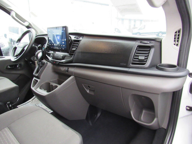 Used 2023 Ford Transit 350 XLT image 16