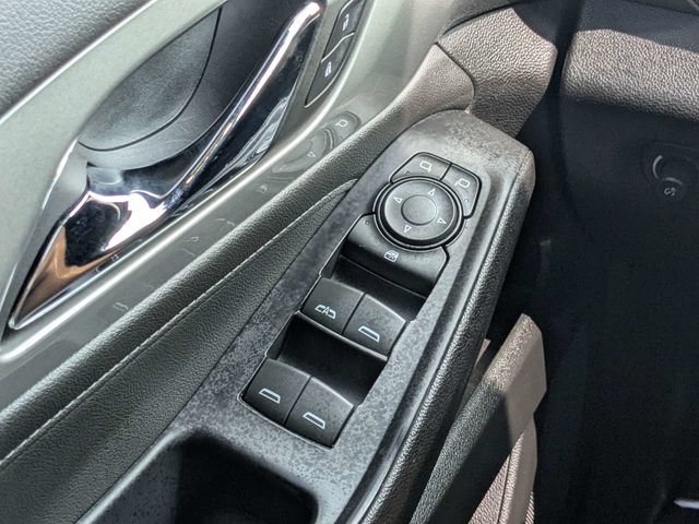 Used 2023 Chevrolet Traverse LT FWD image 22