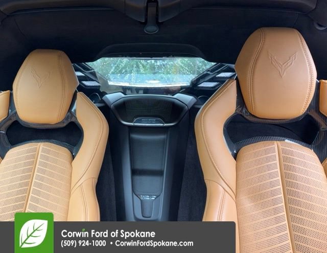 Used 2025 Chevrolet Corvette Z06 RWD image 35