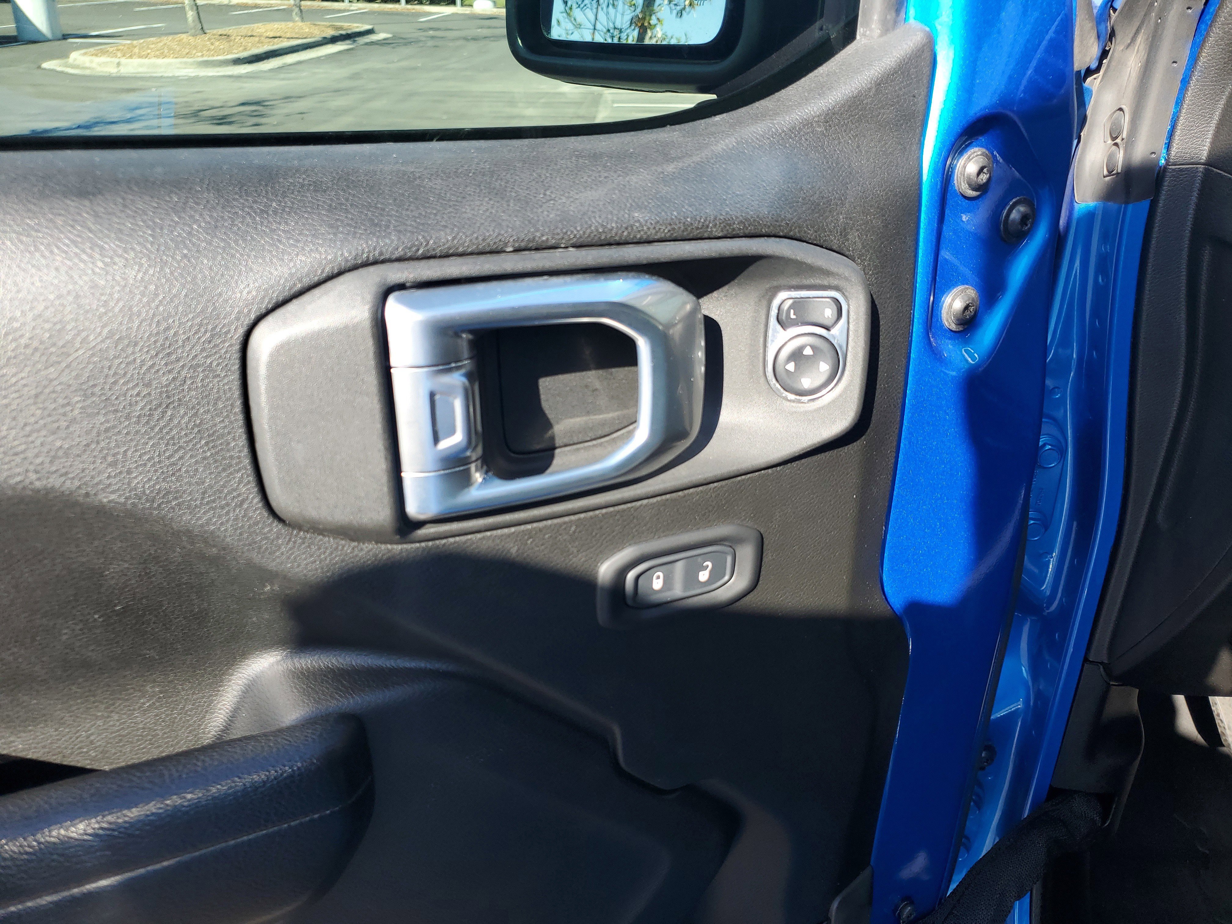 Used 2022 Jeep Wrangler Unlimited Sport image 13