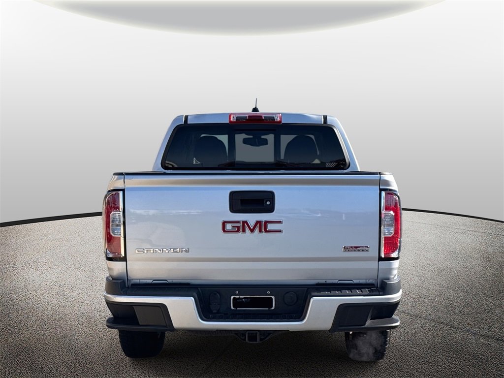 Used 2016 GMC Canyon SLE w/ All Terrain Package image 4