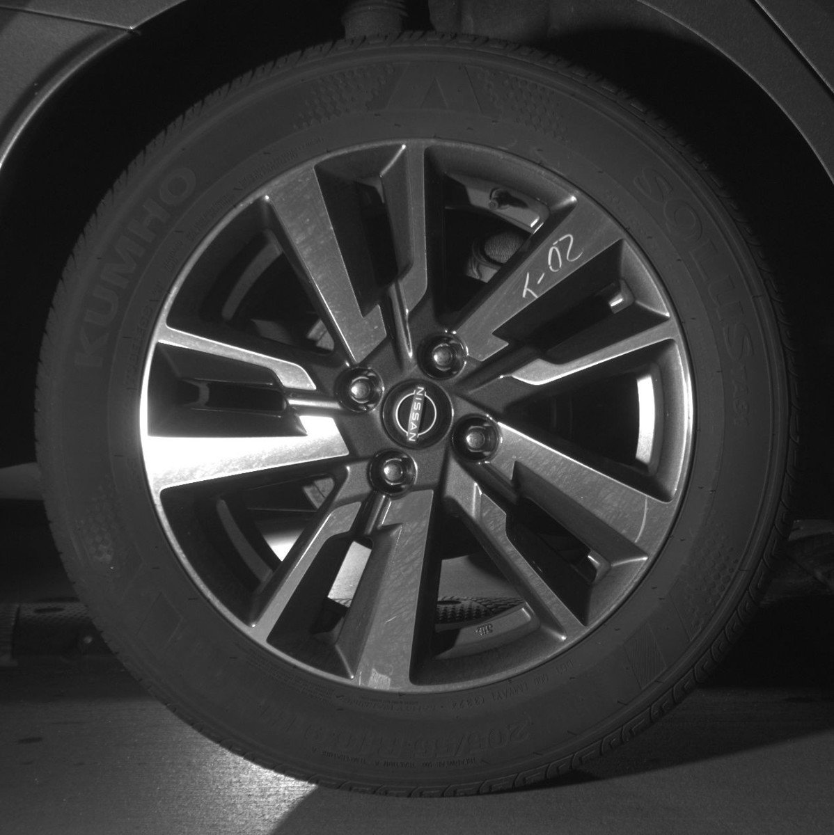 Used 2025 Nissan Versa SV image 15