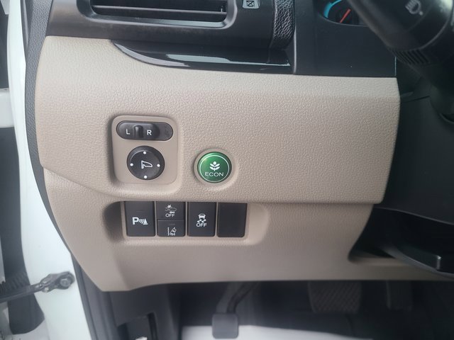 Used 2021 Honda Pilot Touring image 15