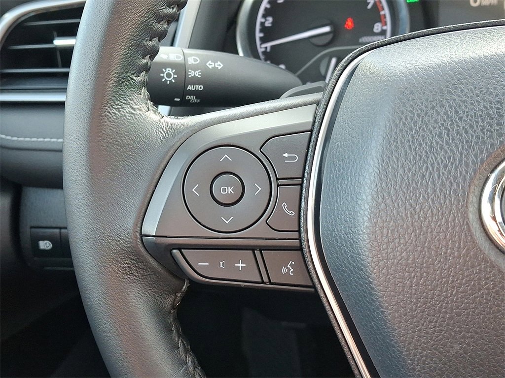 Used 2019 Toyota Camry SE image 21