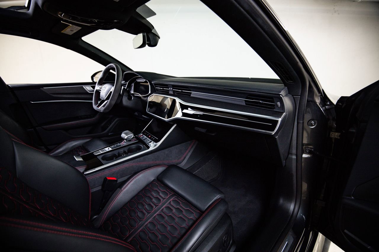 Used 2023 Audi RS 7 Sportback image 28