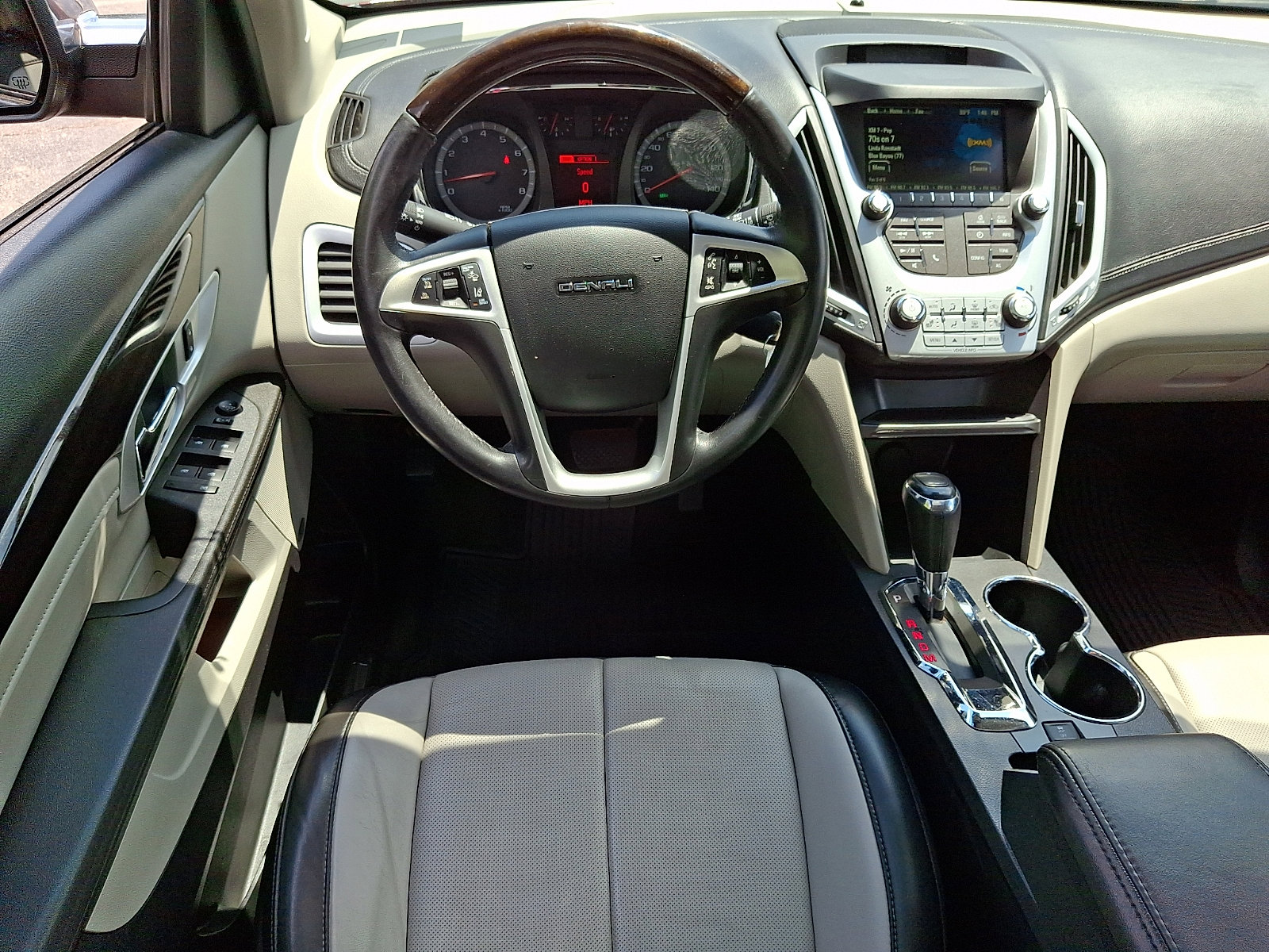 Used 2017 GMC Terrain Denali w/ Cargo Package AWD/4WD image 12