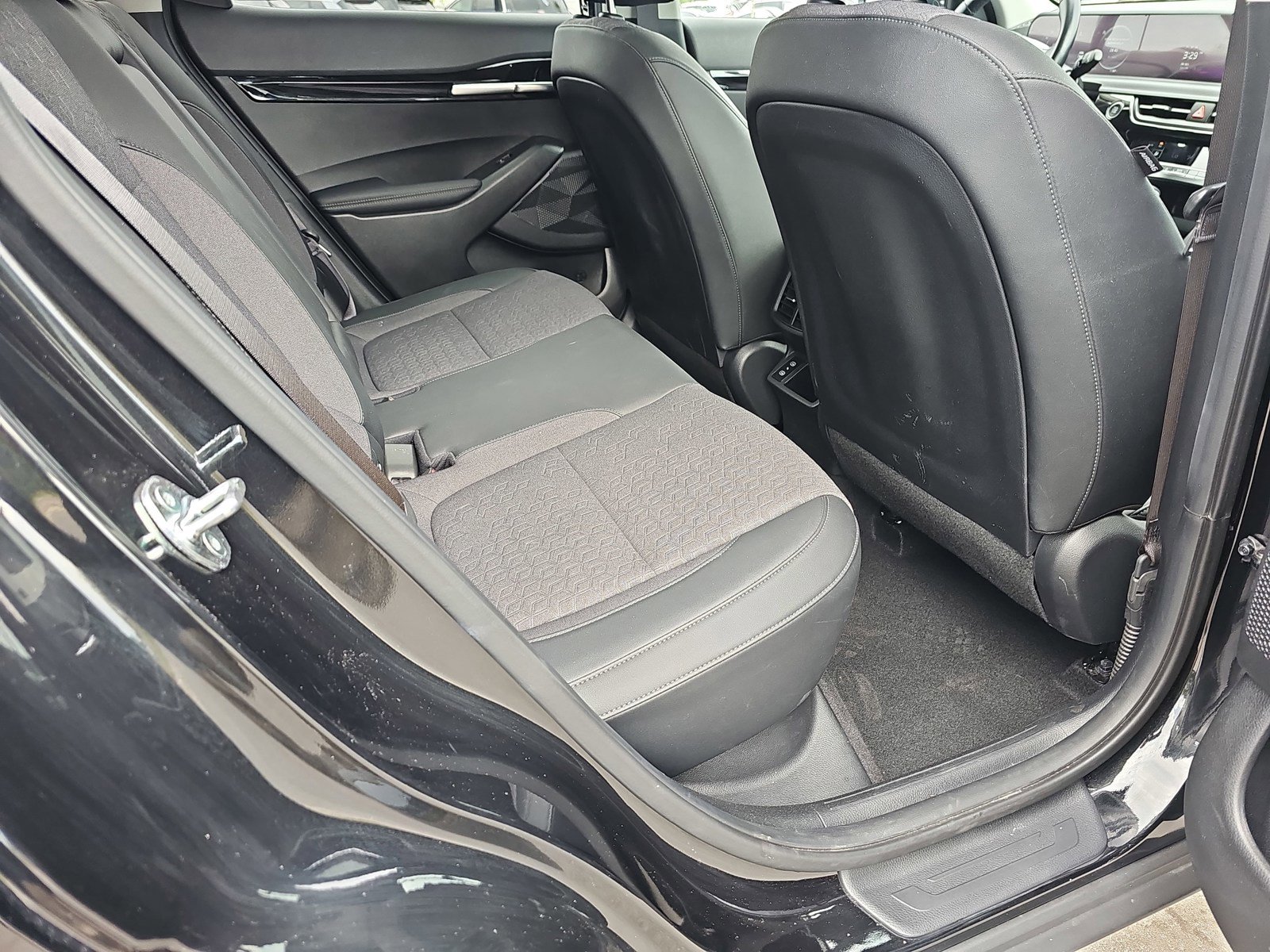 Used 2024 Kia Seltos S FWD image 12