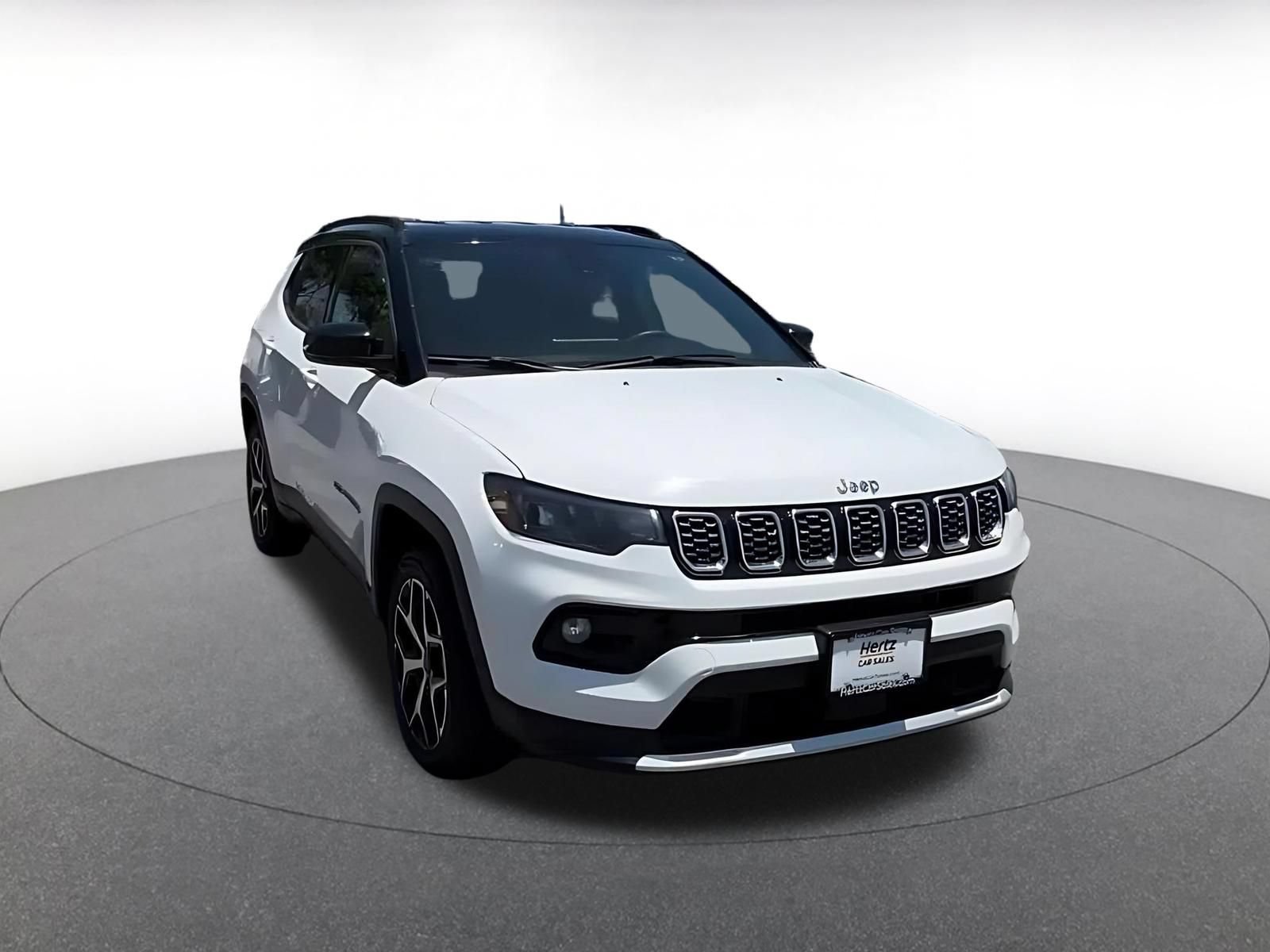 Used 2025 Jeep Compass Limited AWD/4WD image 3