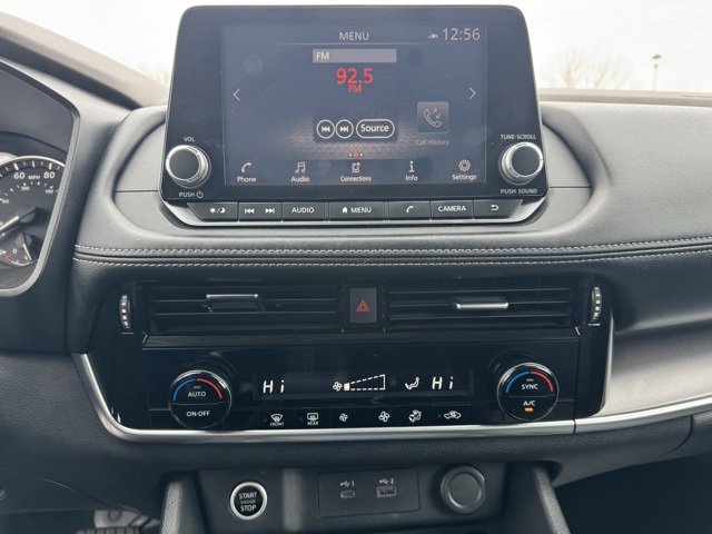 Used 2021 Nissan Rogue SV image 15