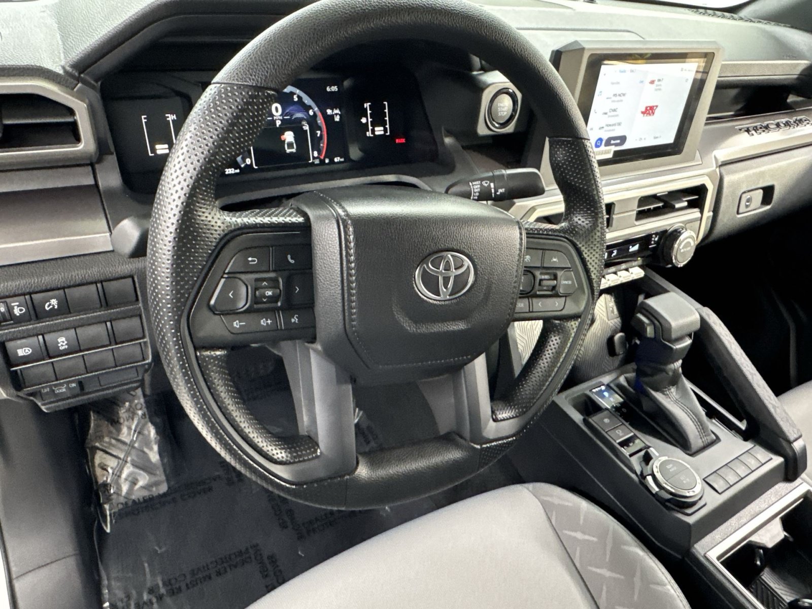 Used 2026 Toyota Tacoma SR5 AWD/4WD image 13