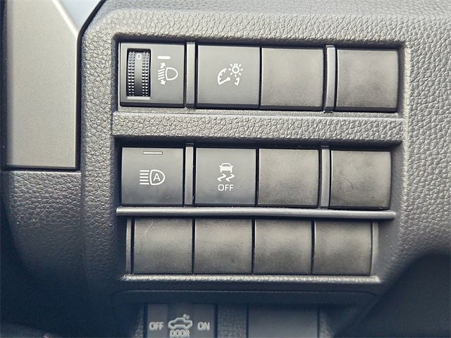 Used 2024 Toyota Tacoma 4x4 Double Cab image 17