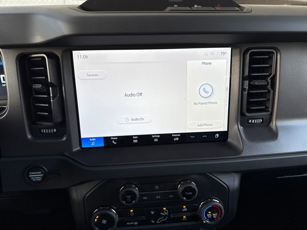 New 2025 Ford Bronco 4-Door image 9