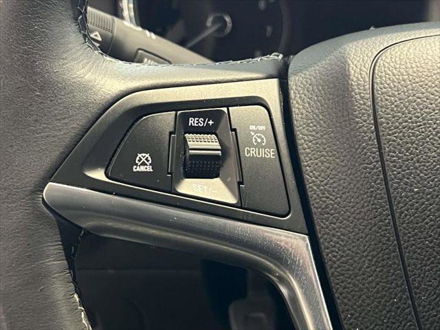 Used 2022 Buick Encore Preferred w/ Safety Package image 21