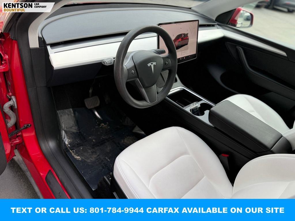 Used 2023 Tesla Model Y Long Range image 28