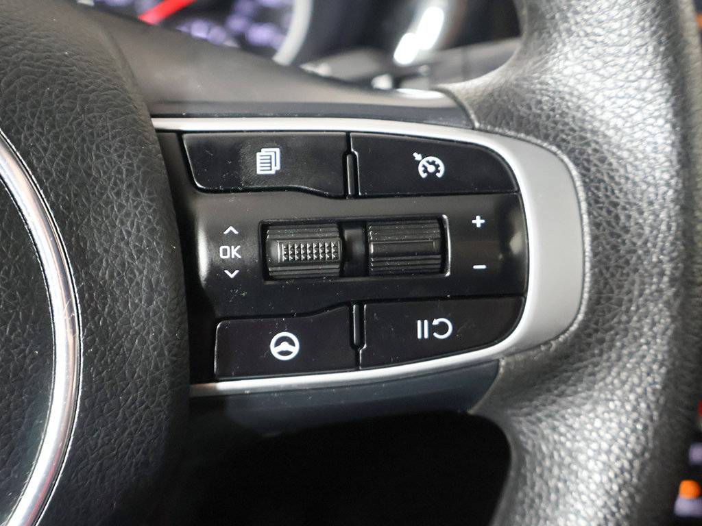 Used 2023 Kia K5 LXS FWD image 34