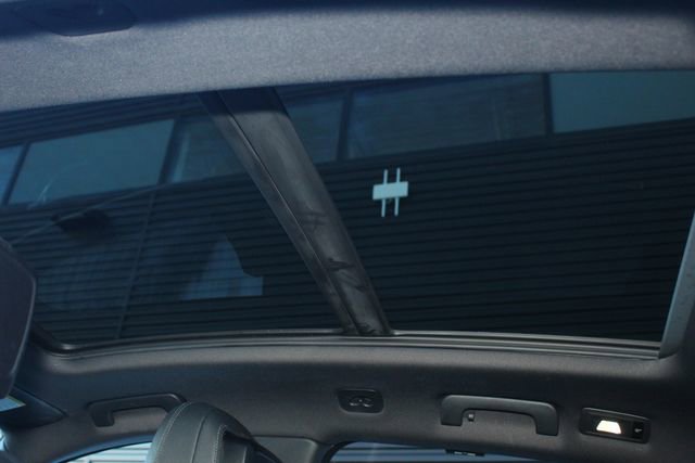 Used 2018 Porsche Macan image 26