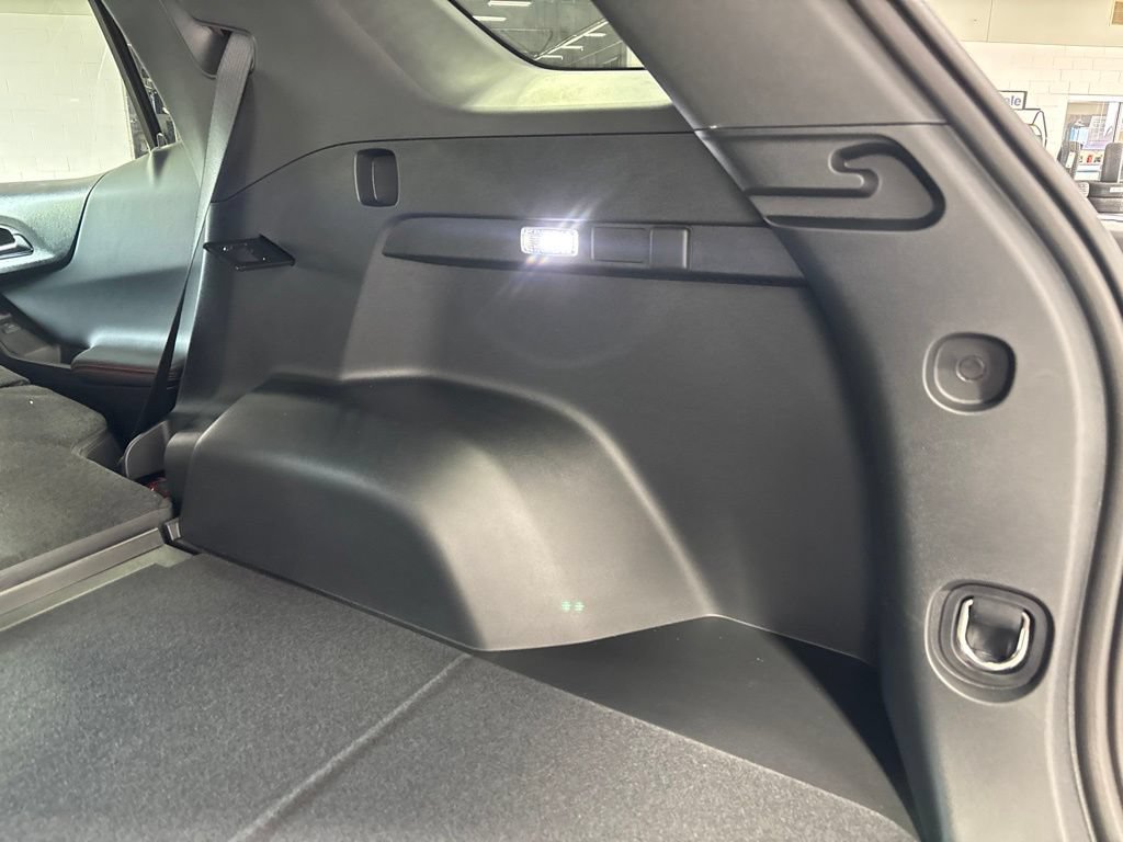 New 2027 Chevrolet Equinox RS AWD/4WD image 48