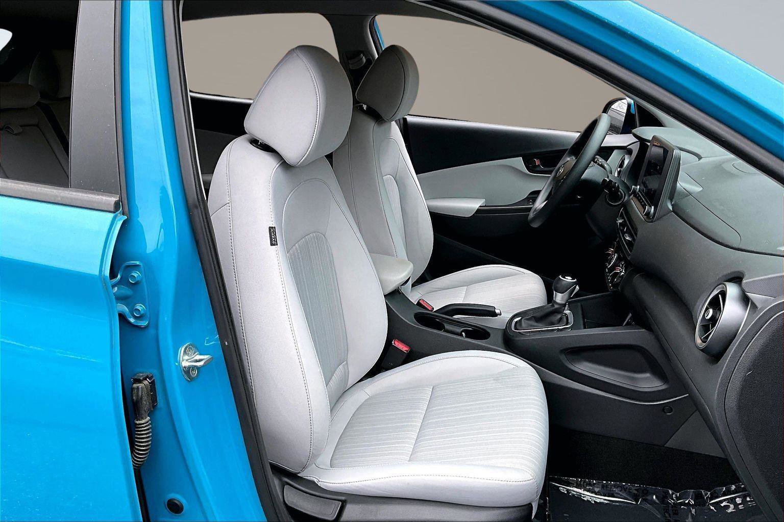 Used 2022 Hyundai Kona SEL image 7