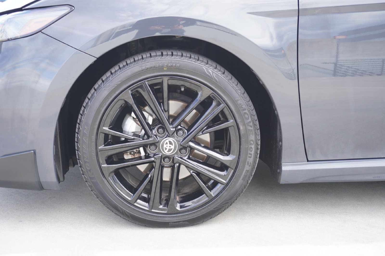 Used 2025 Toyota Camry SE FWD image 20