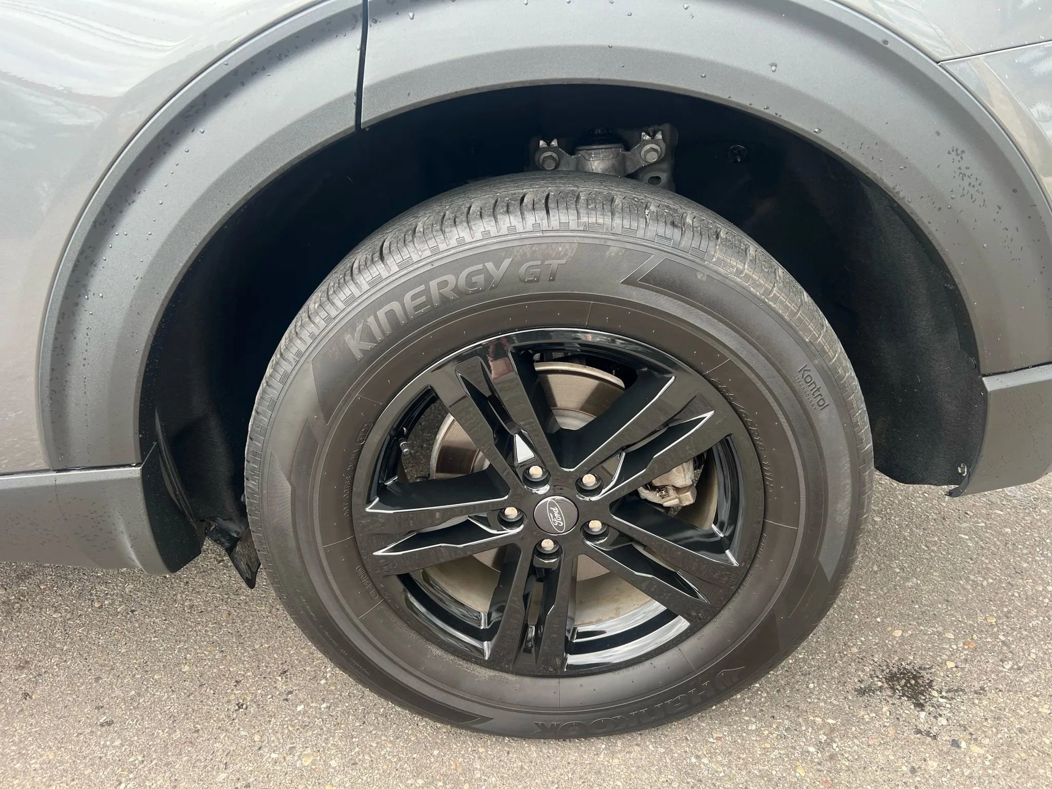 Used 2023 Ford Explorer XLT w/ Equipment Group 202A image 39