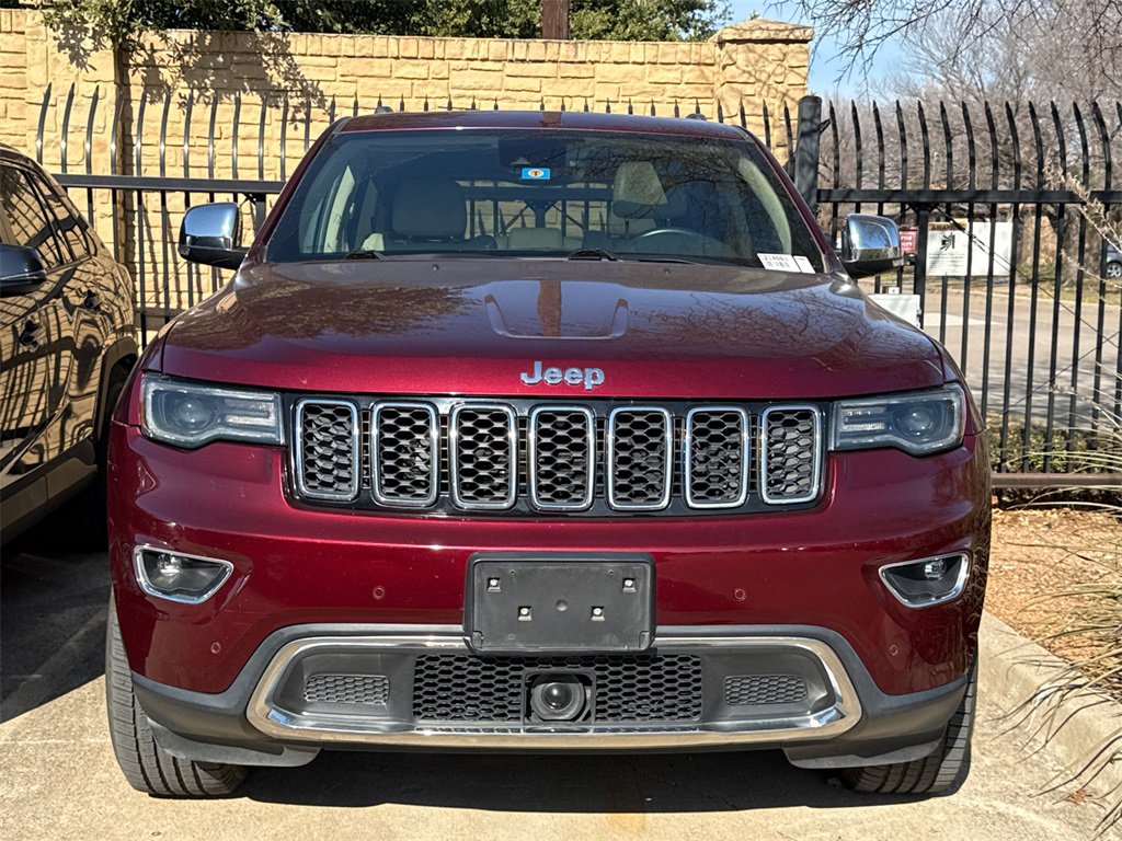 Used 2018 Jeep Grand Cherokee Limited w/ Luxury Group II image 2