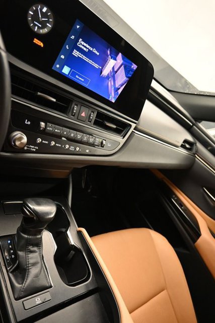 Used 2023 Lexus ES 350 w/ Accessory Package (Z1) FWD image 18