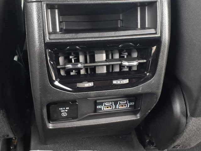Used 2024 Jeep Grand Cherokee Laredo X w/ Luxury Tech Group I AWD/4WD image 20