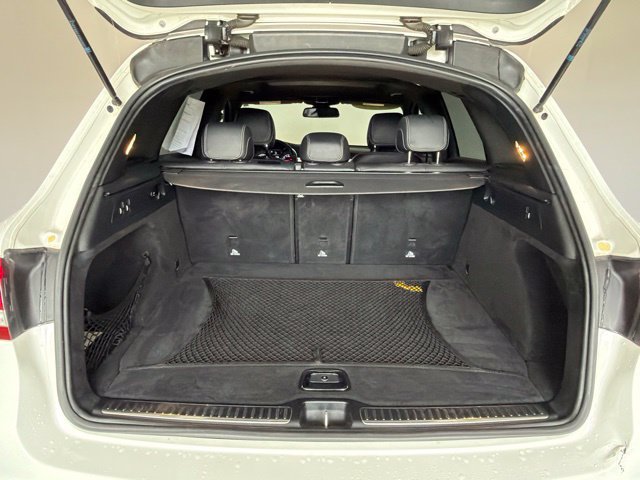 Used 2017 Mercedes-Benz GLC 43 AMG 4MATIC image 33