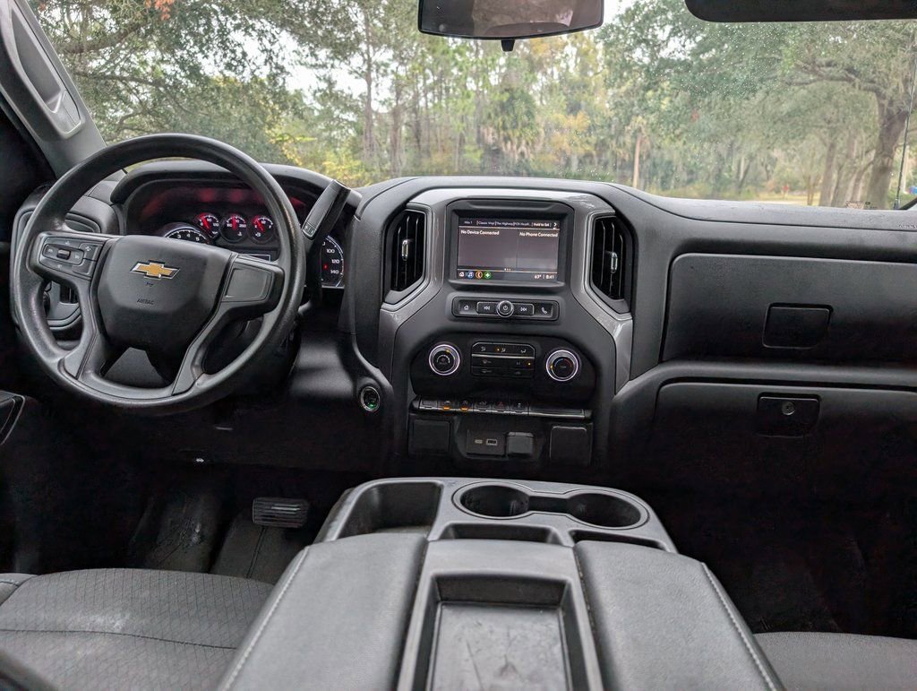 Used 2023 Chevrolet Silverado 1500 Custom image 9
