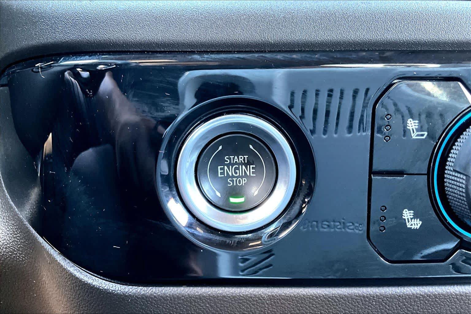 Certified 2023 Chevrolet Silverado 1500 LT RWD image 35
