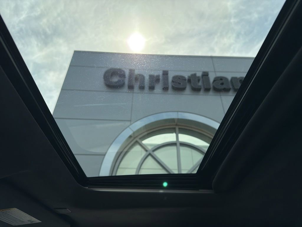 Used 2024 GMC Sierra 2500 Denali Ultimate w/ Snow Plow Prep/Camper Package AWD/4WD image 23