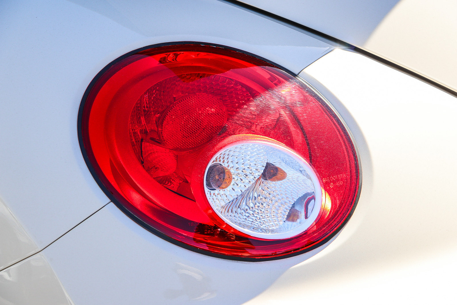 Used 2008 Volkswagen Beetle S FWD image 19