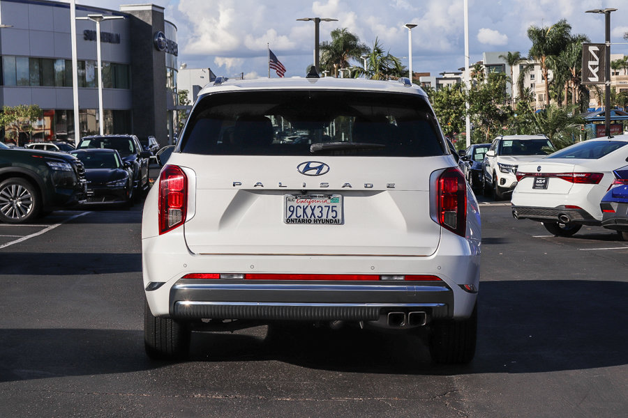 Used 2023 Hyundai Palisade Calligraphy FWD image 5